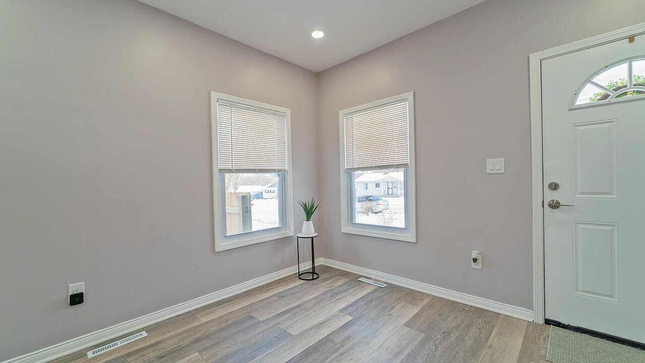 Full home renovation entry